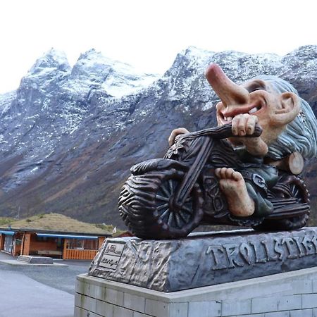 Villa Annebu Åndalsnes Exterior foto